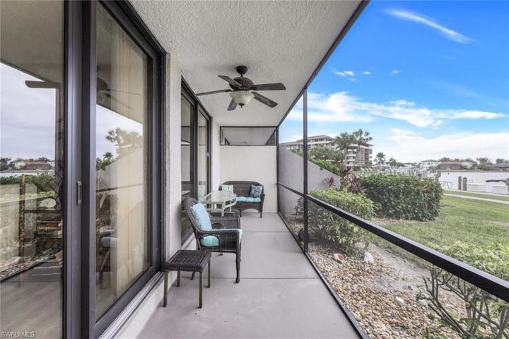 601  Seaview  CT, MARCO ISLAND, FL 34145