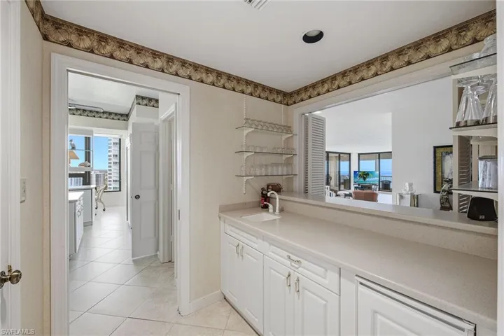 4301 Gulf Shore Blvd N 1803, Naples, Florida 34103