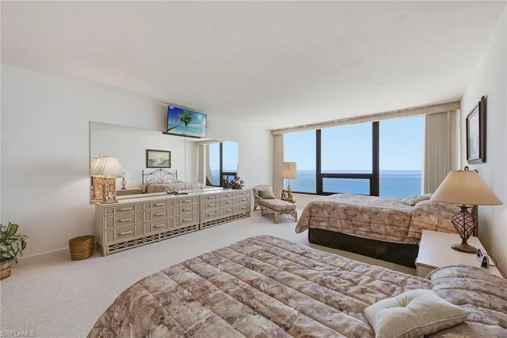 4301 Gulf Shore Blvd N 1803, Naples, Florida 34103