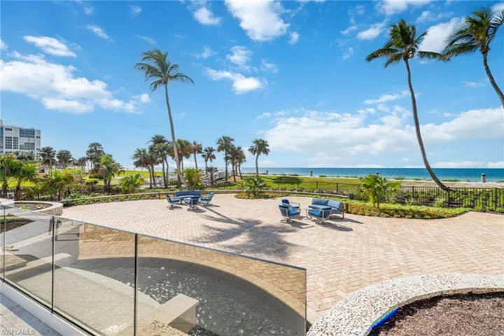 4301 Gulf Shore Blvd N 1803, Naples, Florida 34103