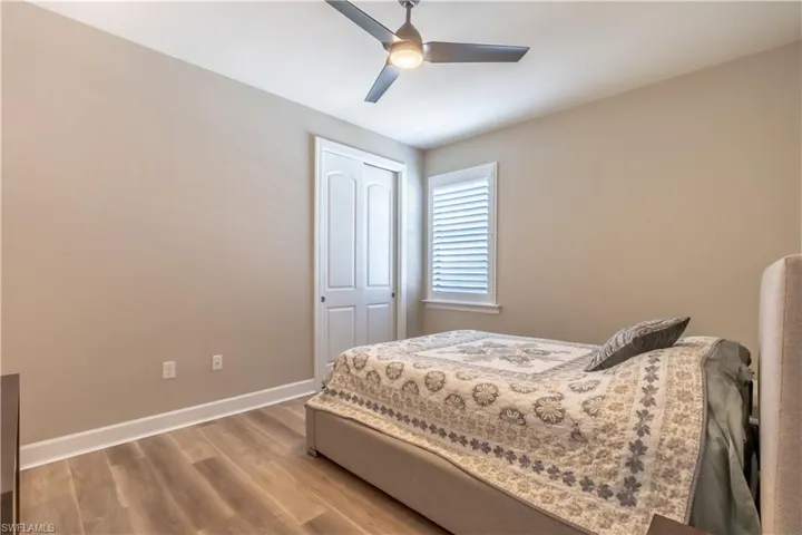 7343  Mockingbird  CT, Naples, FL 34114