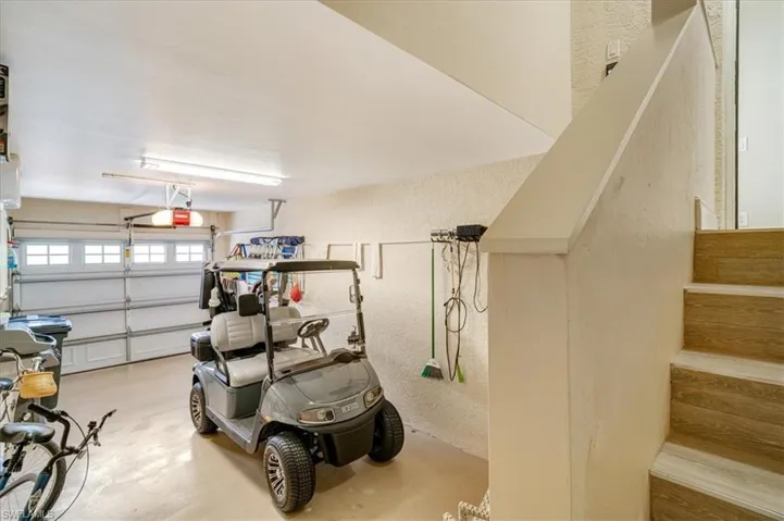 9221  Bayberry  BEND, Fort Myers, FL 33908
