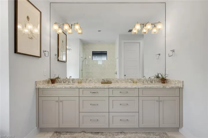 1030 Nw 38th Pl, Cape Coral, Florida 33993
