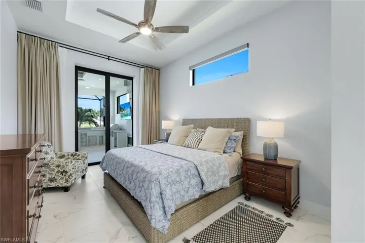 1030 Nw 38th Pl, Cape Coral, Florida 33993