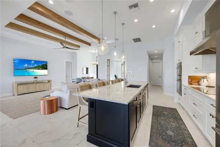 1030 Nw 38th Pl, Cape Coral, Florida 33993