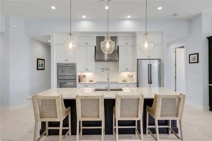 1030 Nw 38th Pl, Cape Coral, Florida 33993