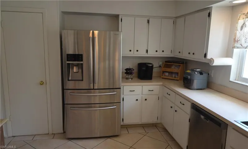 1 NE 22nd AVE, CAPE CORAL FL 33909