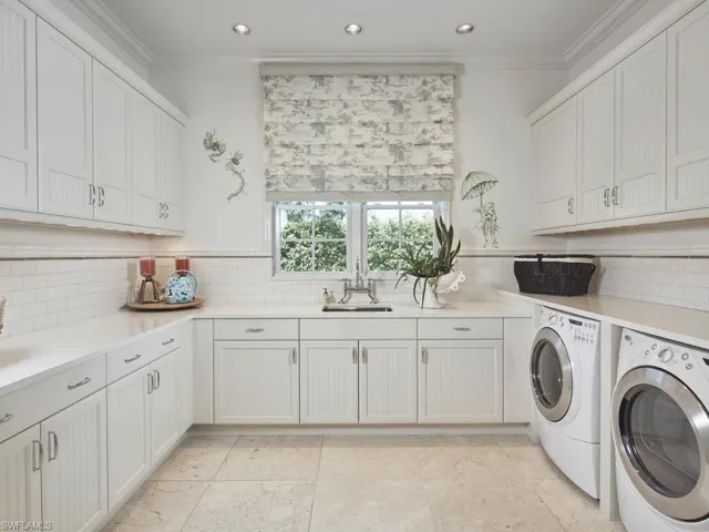 2129 Canna Ct, Naples, Florida 34105