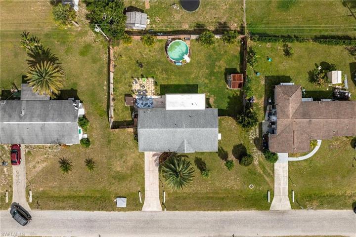 403  Penn W RD, Lehigh Acres, FL 33936