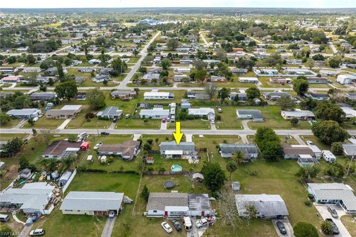 403  Penn W RD, Lehigh Acres, FL 33936