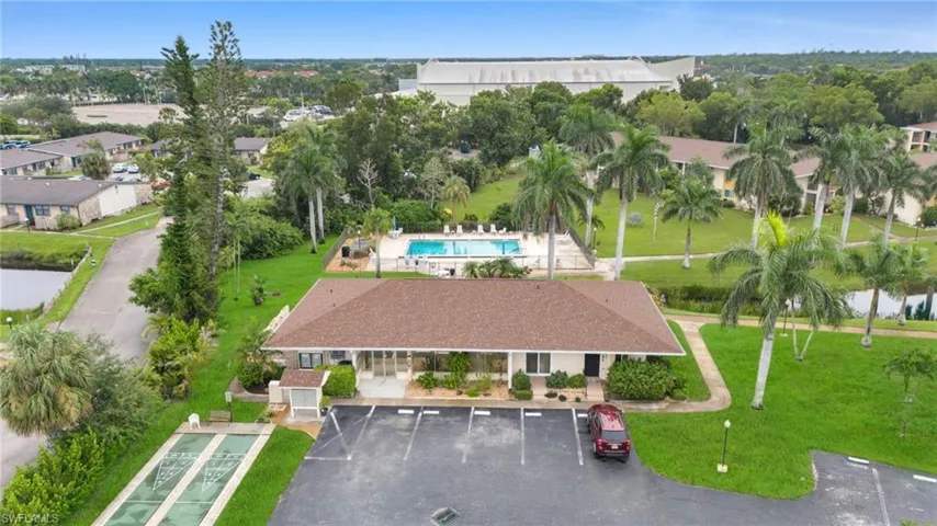 Bird's eye view of a pool area