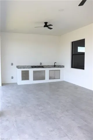 Outdoor Kitchen