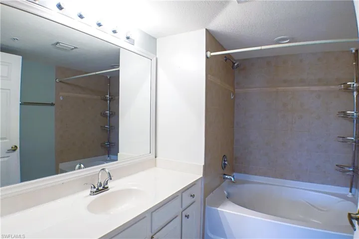 4135 Residence Dr 620, Fort Myers, Florida 33901