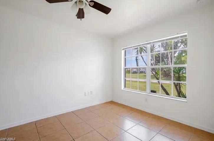 4934-4932 Viceroy Ct 1-2, Cape Coral, Florida 33904