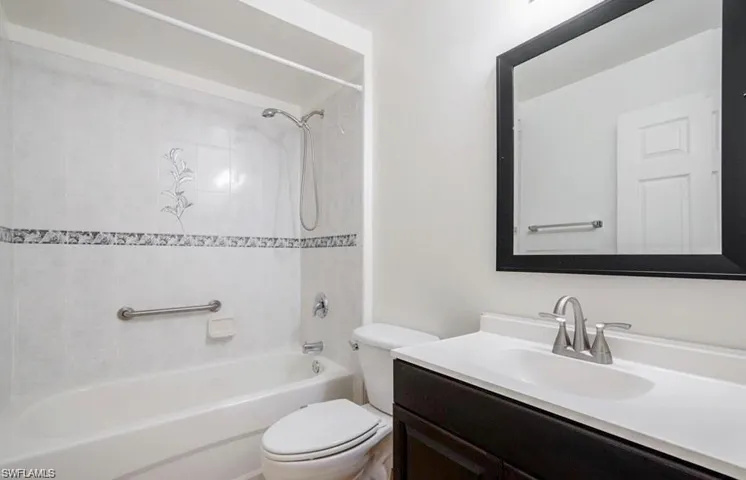 4934-4932 Viceroy Ct 1-2, Cape Coral, Florida 33904