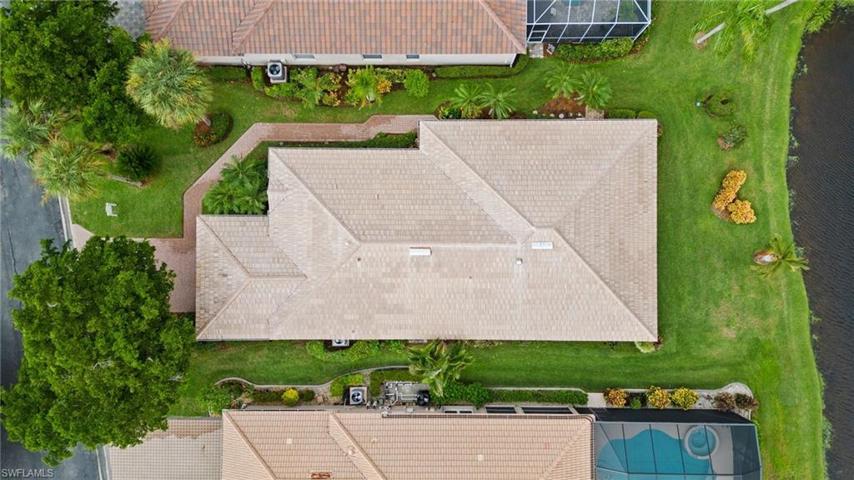 Brand new tile roof!