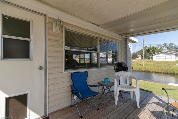 Screened Front Porch