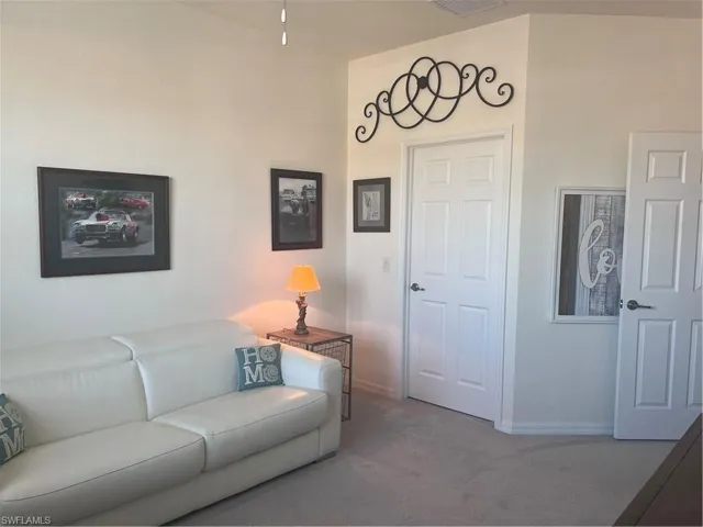 12039  Hawthorn Lake  DR, Fort Myers, FL 33913