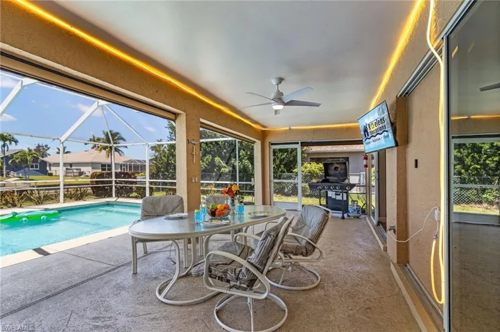 508 Se 9th Pl, Cape Coral, Florida 33990