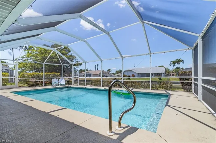 508 Se 9th Pl, Cape Coral, Florida 33990