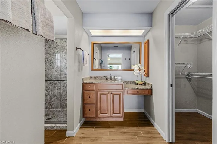 508 Se 9th Pl, Cape Coral, Florida 33990