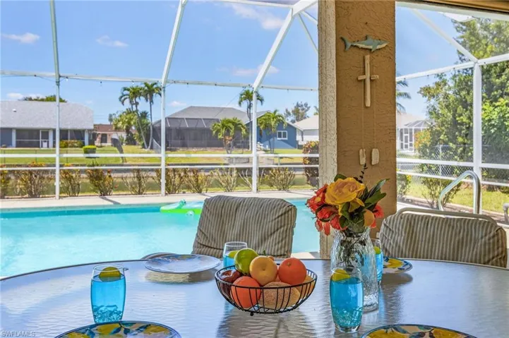 508 Se 9th Pl, Cape Coral, Florida 33990