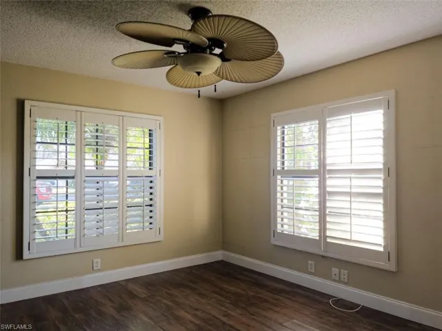 7631 Piping Rock Ct, New Port Richey, Florida 34654