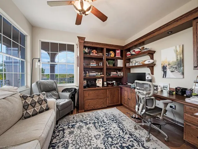 1610  Clermont  DR, Naples, FL 34109