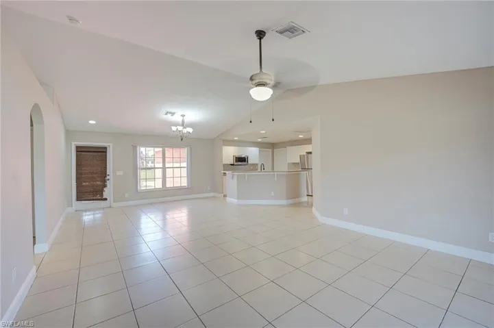 2900 8th St Sw, Lehigh Acres, Florida 33976