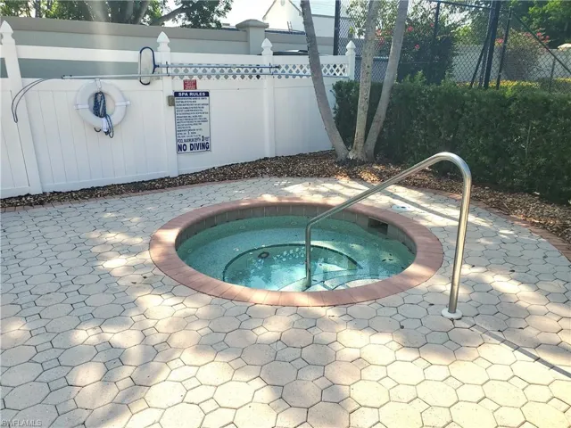 15150  Royal Windsor  LN, Fort Myers, FL 33919
