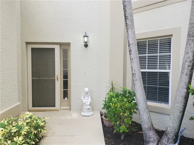 15150  Royal Windsor  LN, Fort Myers, FL 33919