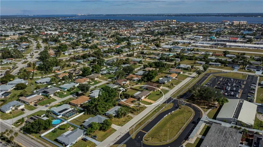 Aerial view featuring Cape Elementary School