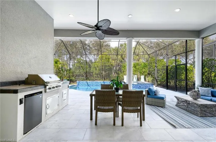 Outdoor grill