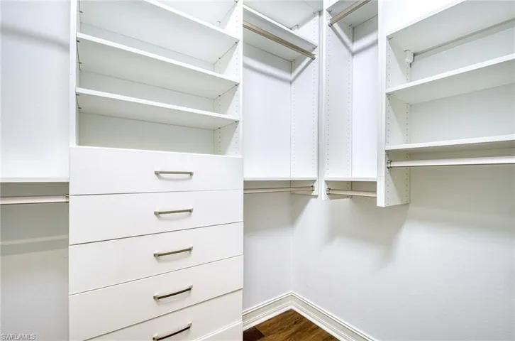 Custom closet