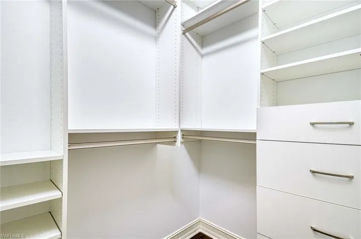 Custom closet