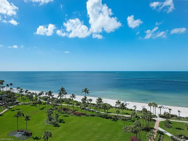 4041  Gulf Shore N BLVD, Naples, FL 34103