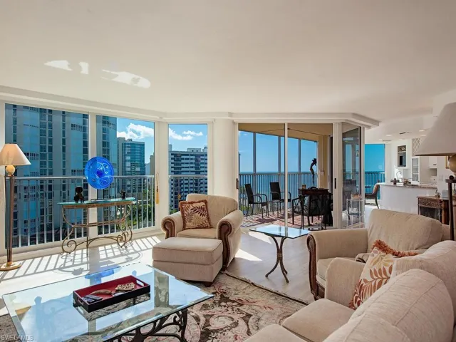 4041  Gulf Shore N BLVD, Naples, FL 34103