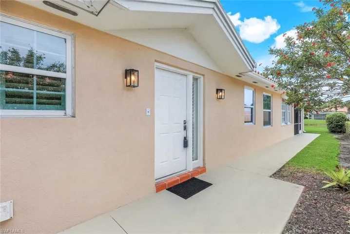 3556  El Verdado  CT, Naples, FL 34109