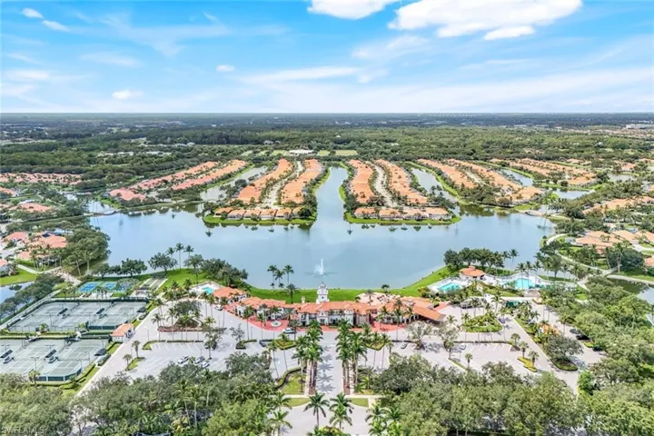 3556  El Verdado  CT, Naples, FL 34109