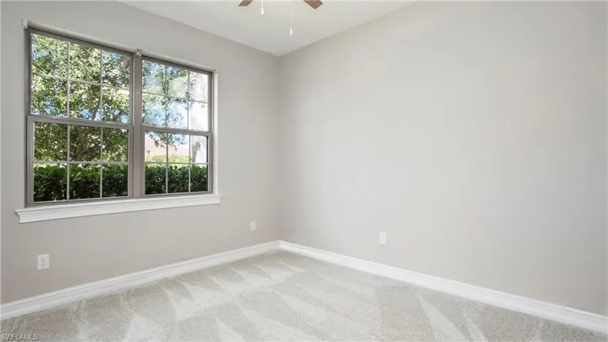 16440  Aberdeen  WAY, Naples, FL 34110