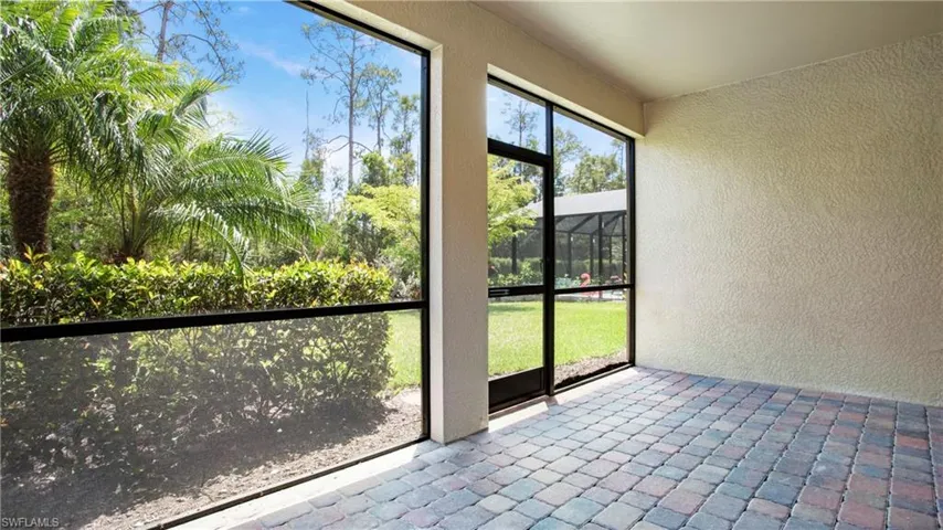 16440  Aberdeen  WAY, Naples, FL 34110