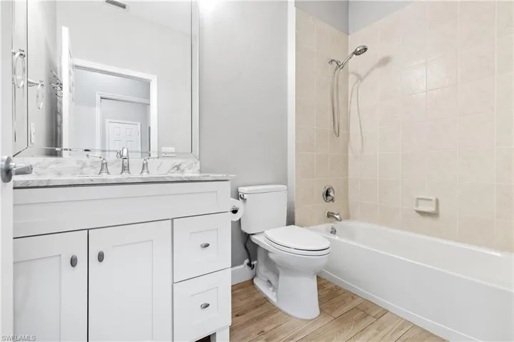 18900  Bay Woods Lake  DR, Fort Myers, FL 33908