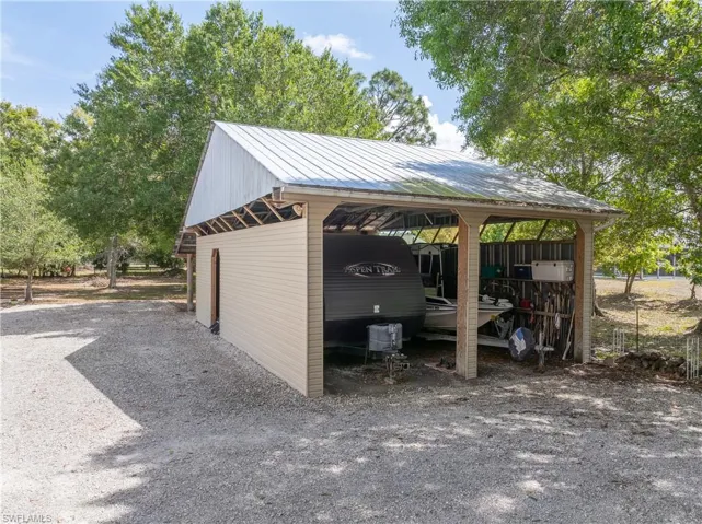 19180 Four Wheel Dr, North Fort Myers, Florida 33917