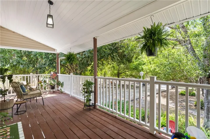 19180 Four Wheel Dr, North Fort Myers, Florida 33917