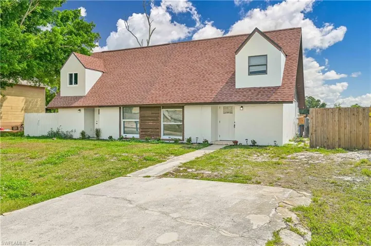 17495  Ellie  DR, Fort Myers, FL 33967