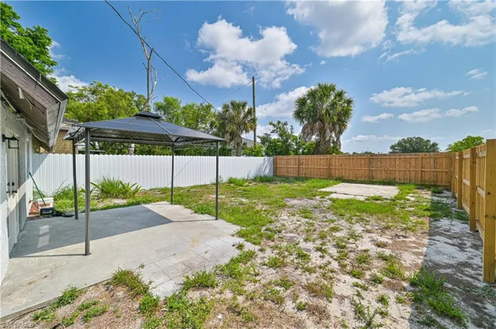 17495  Ellie  DR, Fort Myers, FL 33967