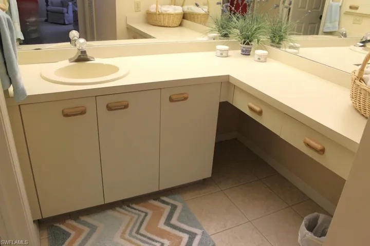 12191 Kelly Sands Way 1524, Fort Myers, Florida 33908