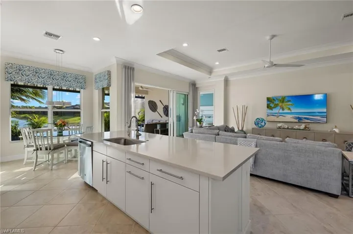 LOOK at your view from your breakfast nook! Long lake view is very desirable! Clean look of 1 large sink a plus!