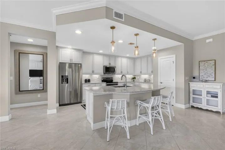 1590  Oceania S DR, Naples, FL 34113