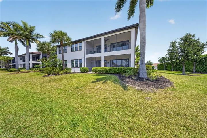 1590  Oceania S DR, Naples, FL 34113
